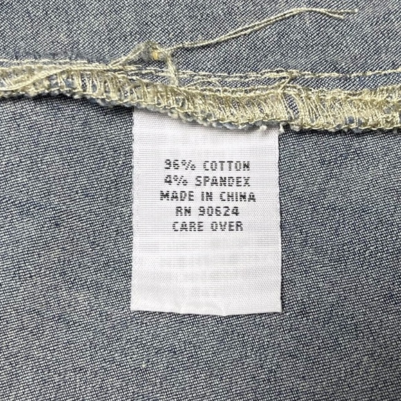 Tasha Polizzi Collection Women’s Studded Long Sleeve Denim Shirt Blue Size Small - Picture 9 of 11